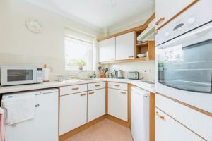 Kitchen- click for photo gallery